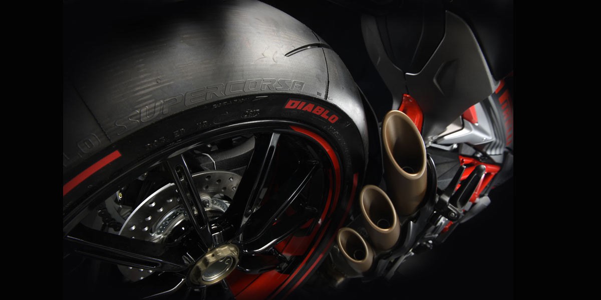 8.brutale_pirelli